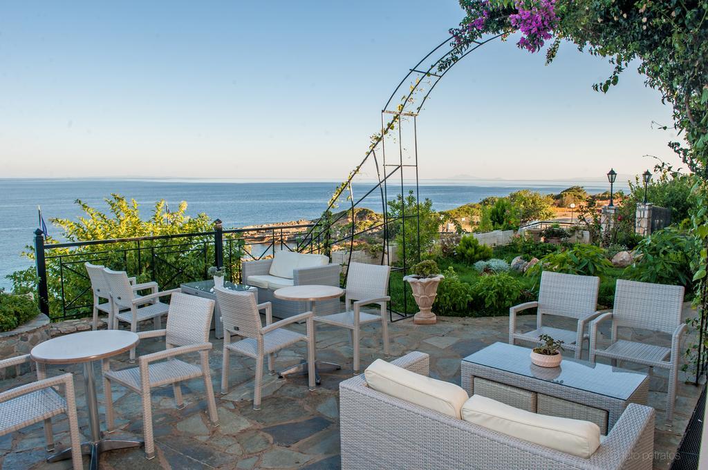 Porto Skala Village Hotel Exterior foto