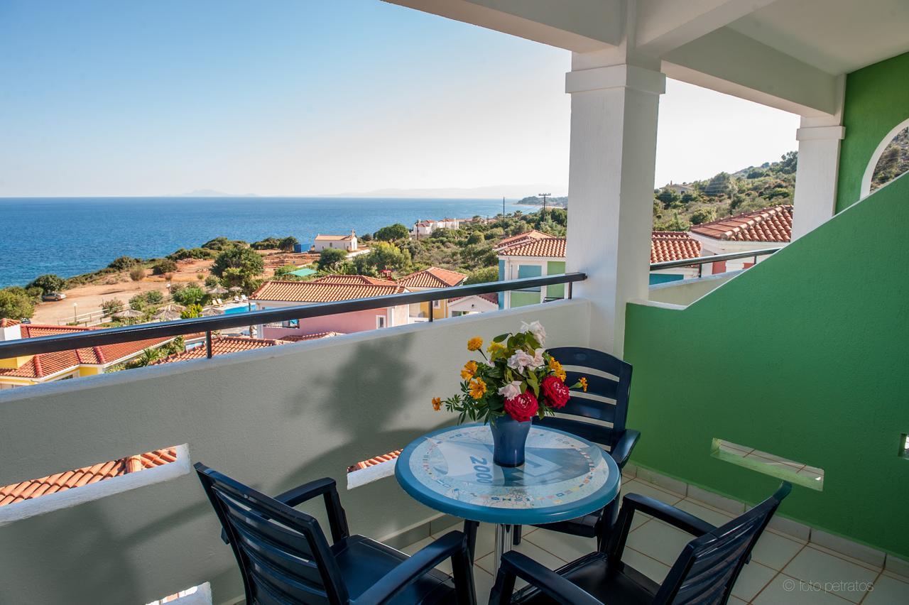 Porto Skala Village Hotel Exterior foto